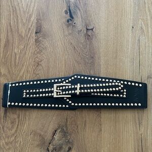 NKN Nekane Black Wide Belt Faux Leather Goldtone Studs Stretch One Size NWT
